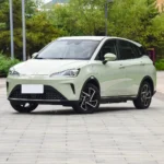 Xpeng G6 Hybrid EV Car 5 Seats Electric MID-Size SUV Vehicle - Image 3